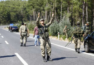 7 darbeci asker yakalandı