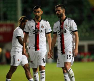 Beşiktaş'ta ilk ayrılık!